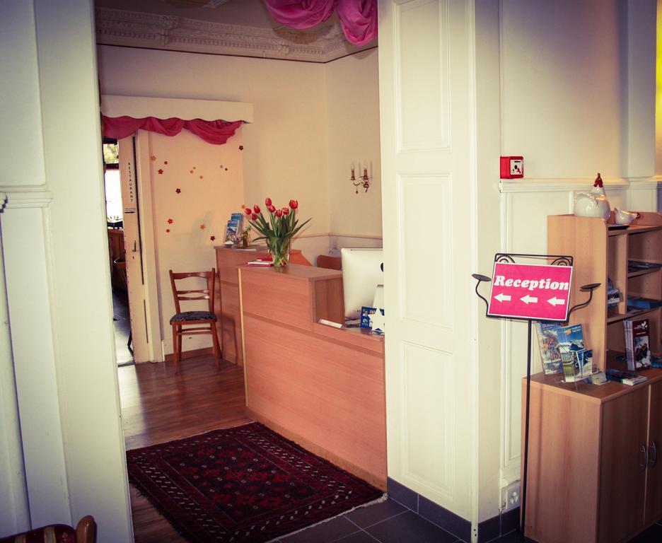 Basicrooms Hotel Unterseen Екстериор снимка